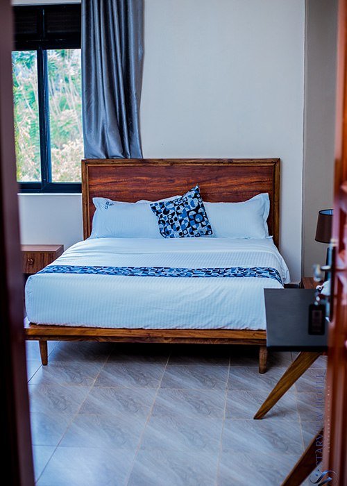 suite_with_a_lake_view